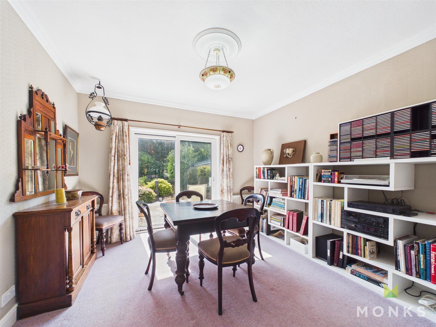 110 Monkmoor Road, Shrewsbury, SY2 5BN For Sale